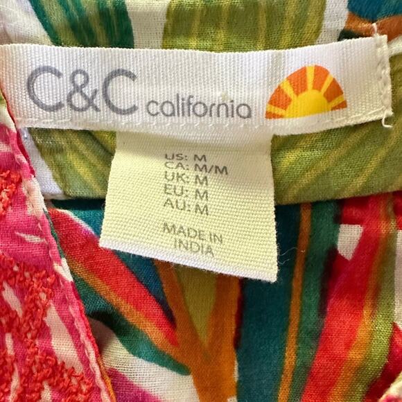C&C California Sleeveless Top with Embroidery Tropical Print‎ sz M - Picture 3 of 5